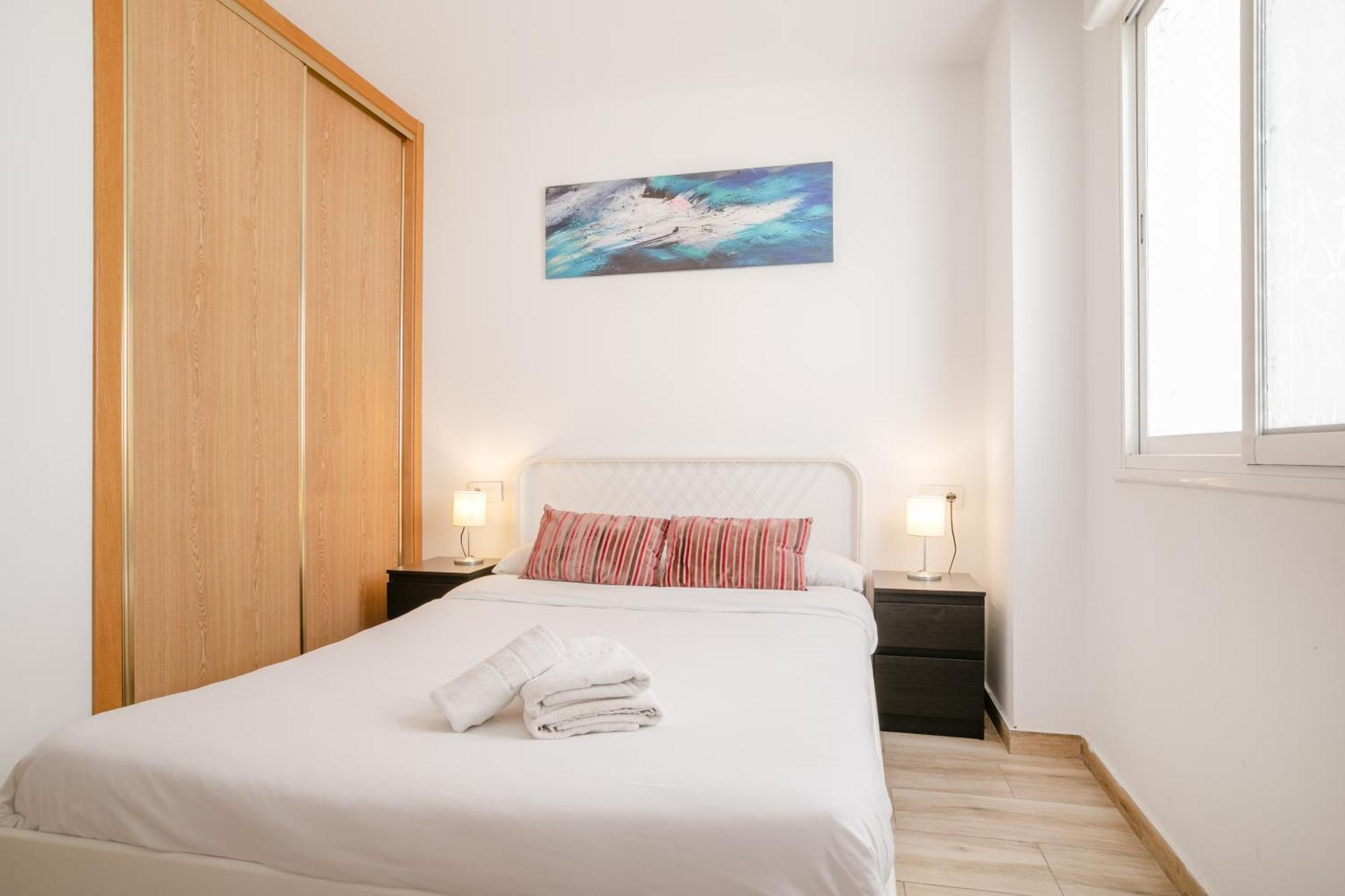Apartamentos San Leandro, Centro Alicante Exterior photo