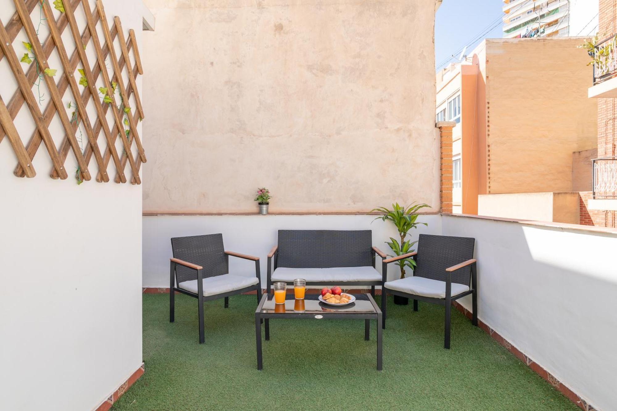 Apartamentos San Leandro, Centro Alicante Exterior photo
